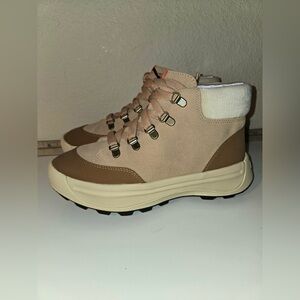 Sorel Women's BNIB Ona 503 Hiker Shoes Sz 8.5 Waterproof Canoe/Bleached Ceramic